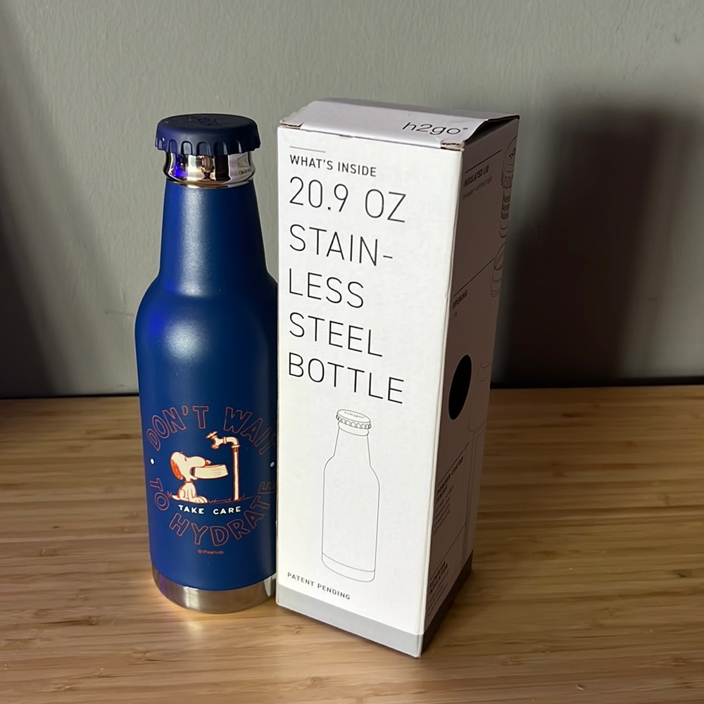 Brand new with box peanuts water drinking bottle